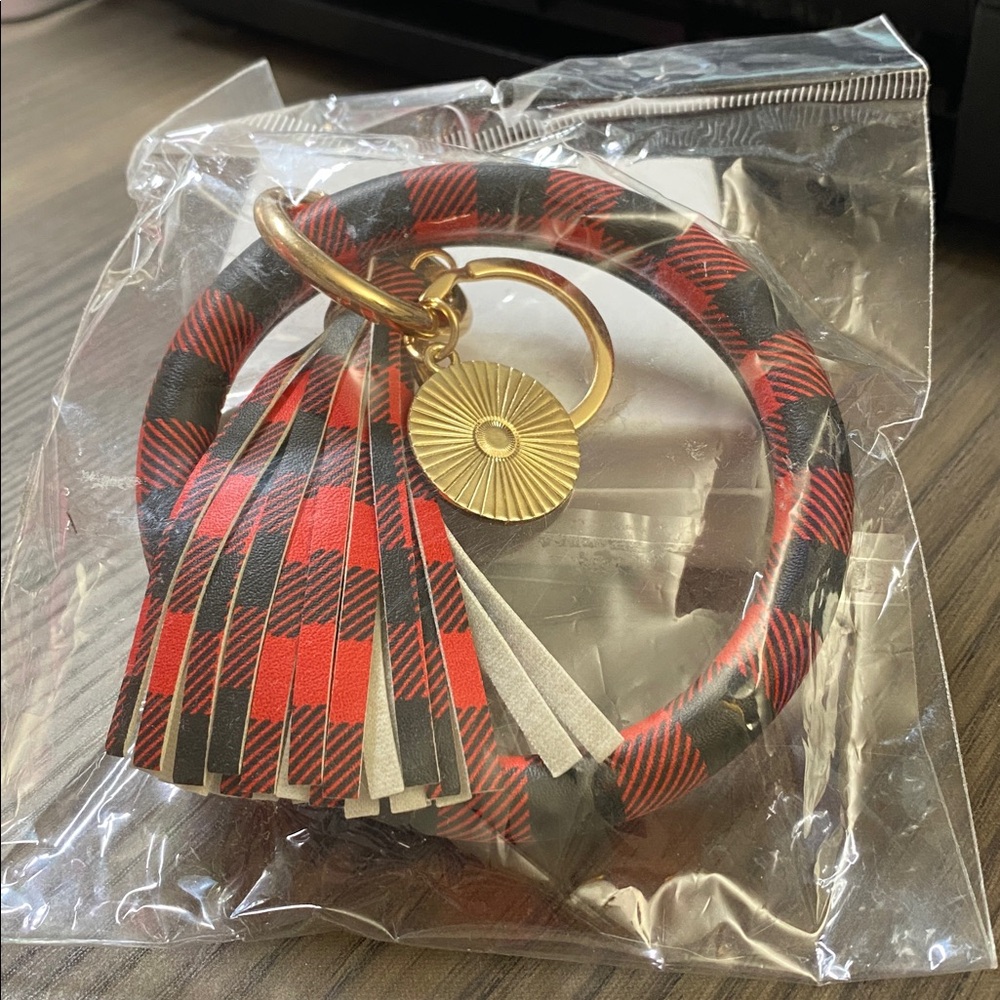 Red & Black Buffalo Plaid Keychain Bracelet with Gold Accent & Fringe Tassel - Picture 2 of 11